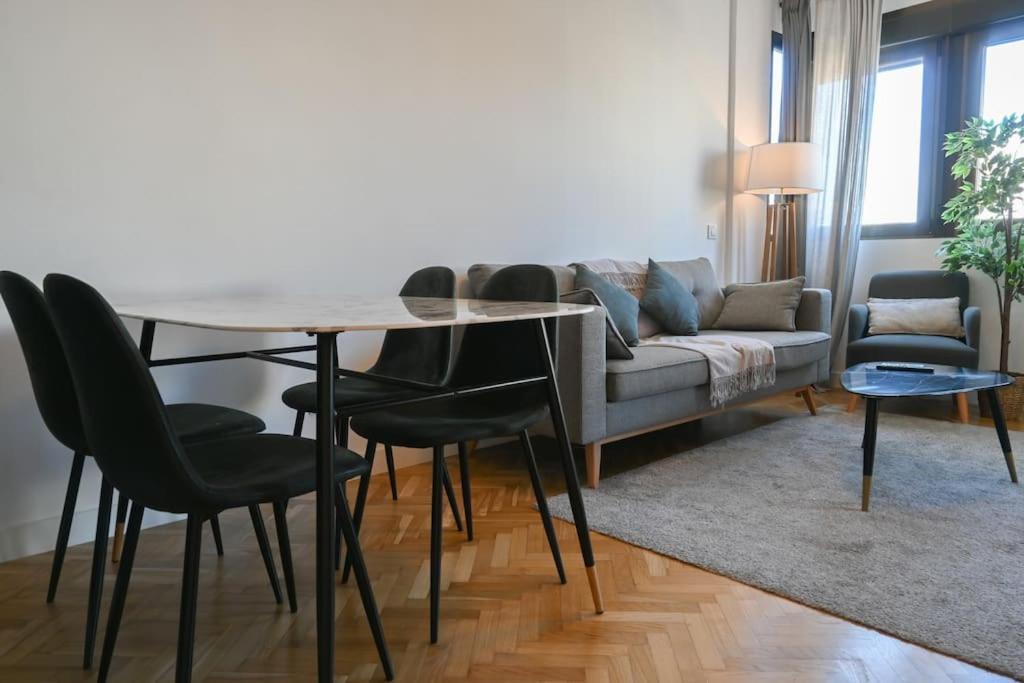 For You Rentals Apartamento Temporal Centrico De Dos Dormitorios Sil2 Мадрид Экстерьер фото
